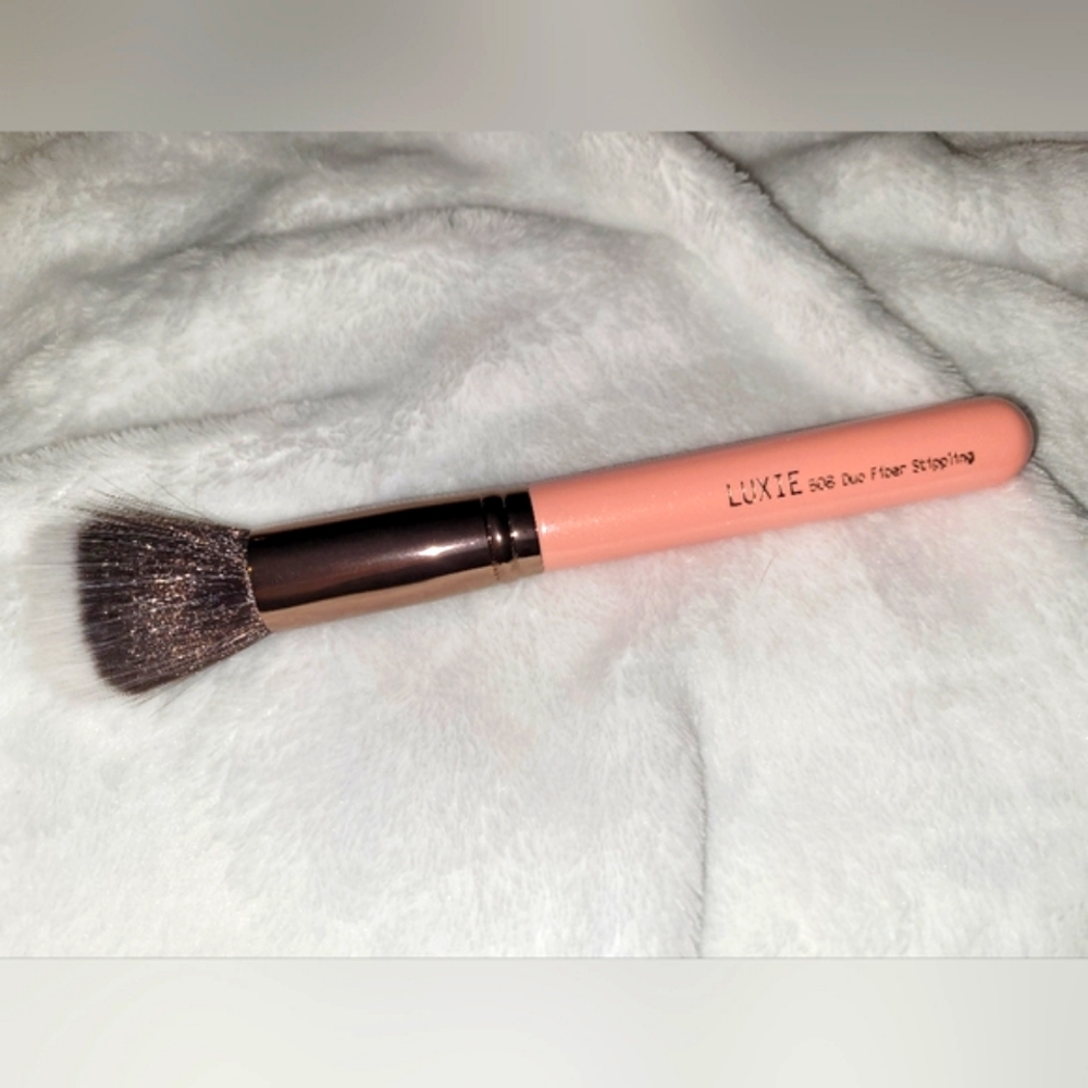 Makeup Brush